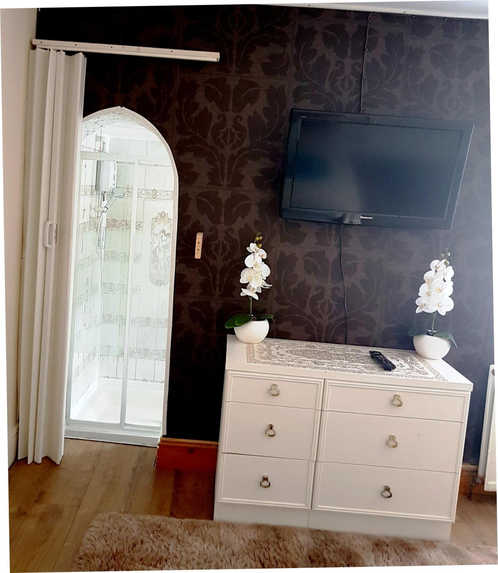 Amber Guesthouse Derby Eksteriør billede